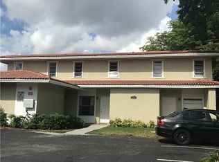 3760 Riverside Dr, Pompano Beach, FL 33065