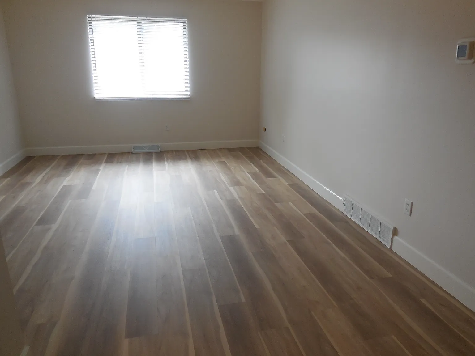 55 W Hudson Street — Photo 4