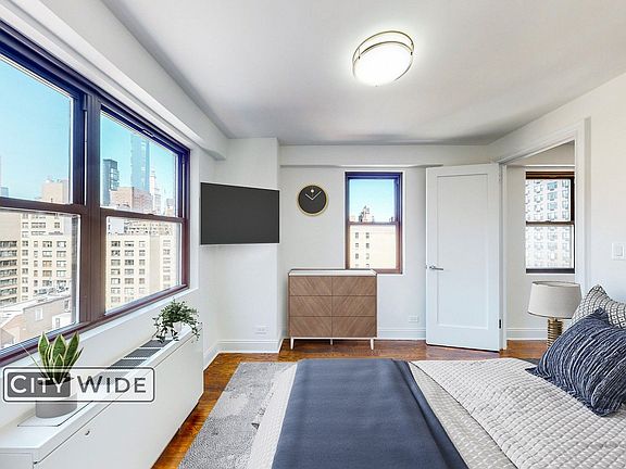 3rd image of 145 E 16th St APT 15N