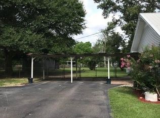 10520 Hughes Ln, Denham Springs, LA 70706