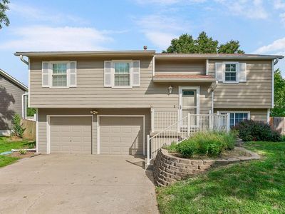 740 E Valerie Ln, Gardner, KS, 66030