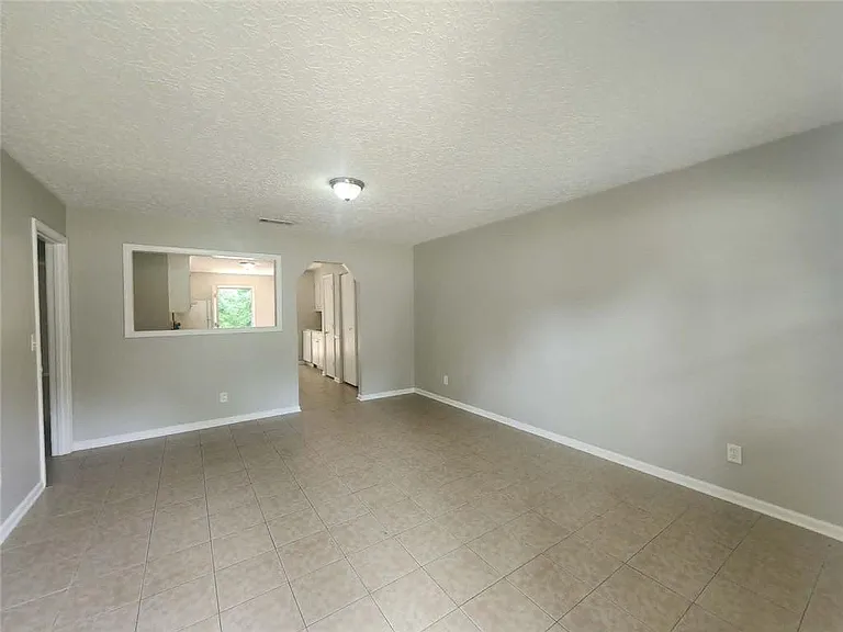 115 Plum Orchard Rd #A — Photo 2