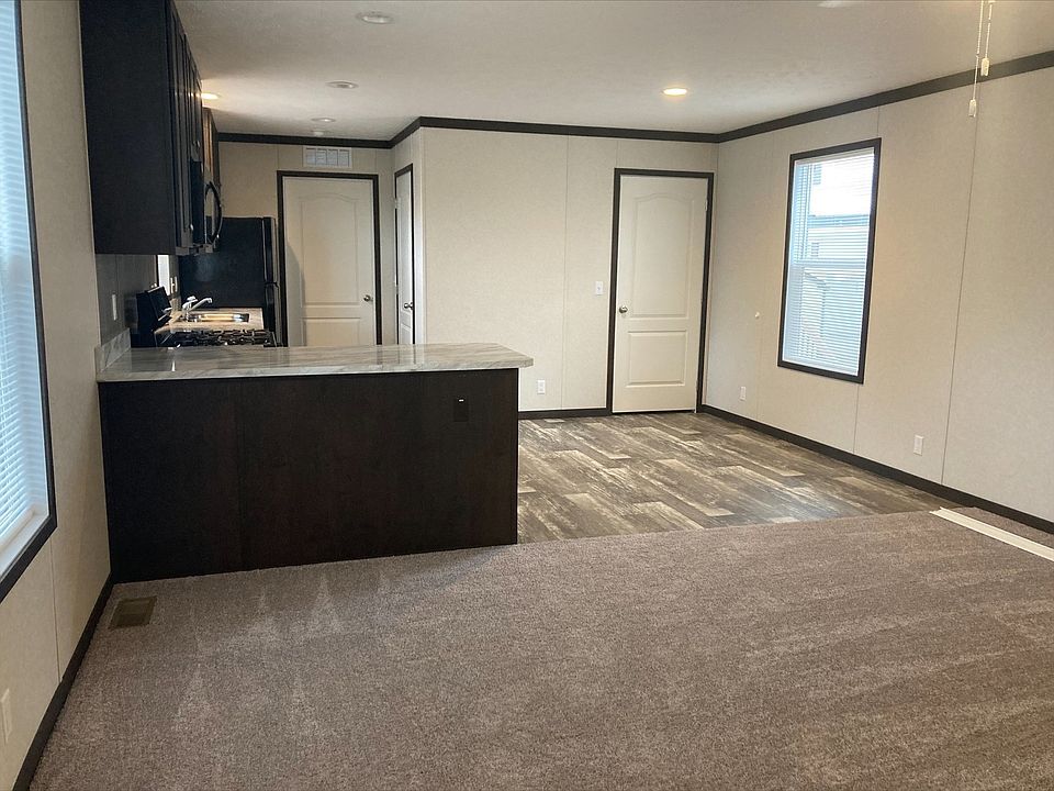 2nd image of 1250 Strandwyck Dr #48