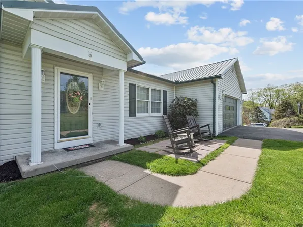 115 Pigeon Creek Rd, Eighty Four, PA 15330