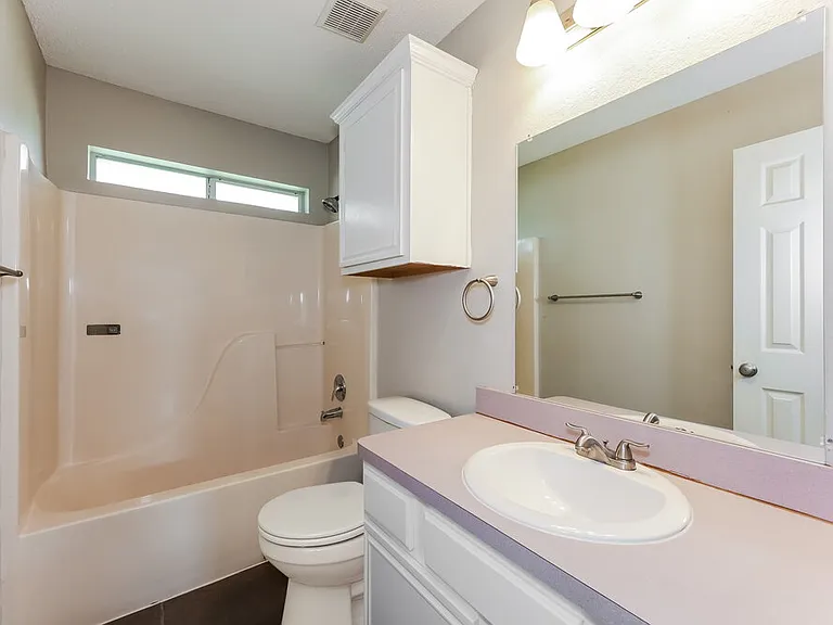 706 Valleycreek Rd — Photo 14
