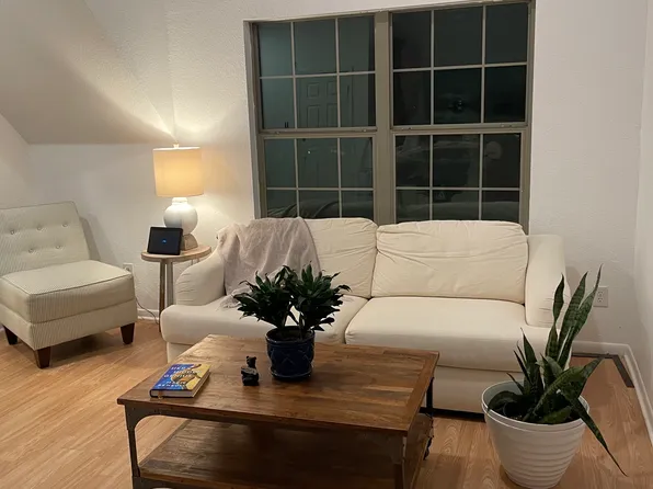 (undisclosed Address), Fort Worth, TX 76109