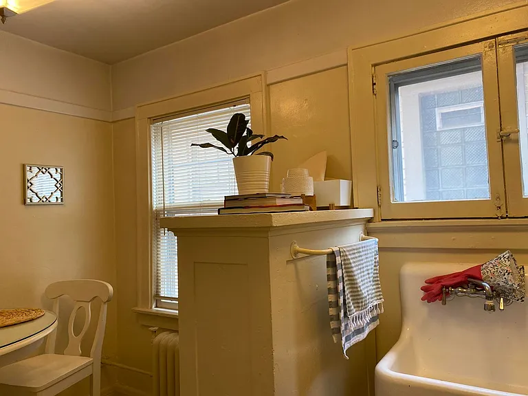 2628 N Stowell Ave — Photo 11