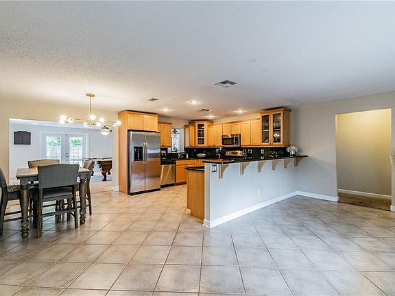 5th image of 6071 Garmouth Way N