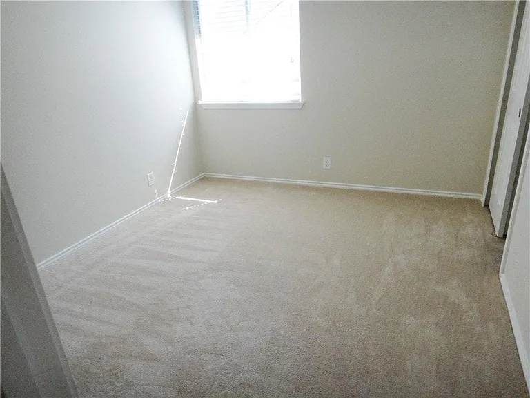 509-2 N Cascades Ave — Photo 15