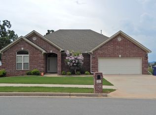 7 N Star Cv, Maumelle, AR 72113