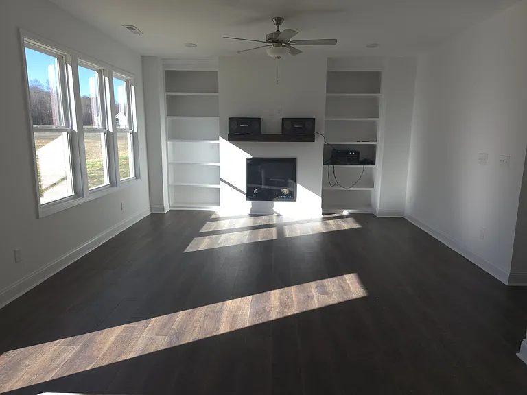 23 Olde Place Dr — Photo 5