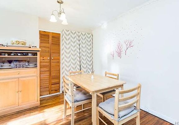 3rd image of 6291 Broadway #A/5