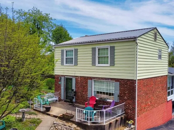 416 Longvue Dr, Wintersville, OH 43953