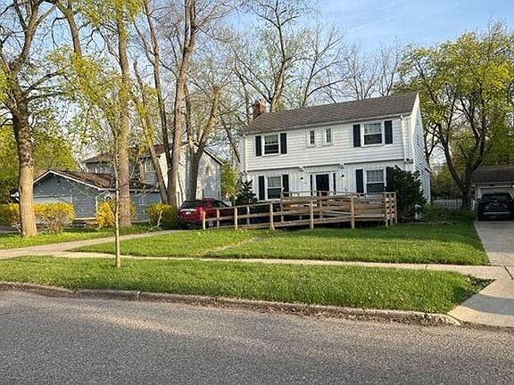 2nd image of 1818 Montclair Ave