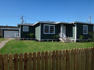 5902 Avenue S 1/2, Galveston, TX 77551