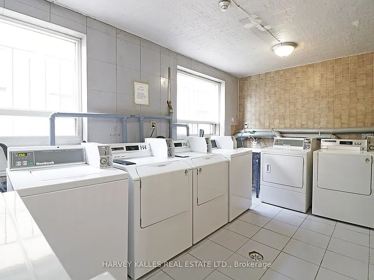 500 Gilbert Ave #102 — Photo 13