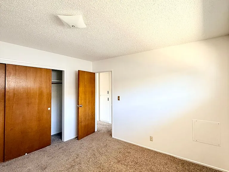 134 S C St — Photo 9