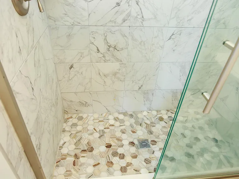 716 Eton Ct — Photo 24