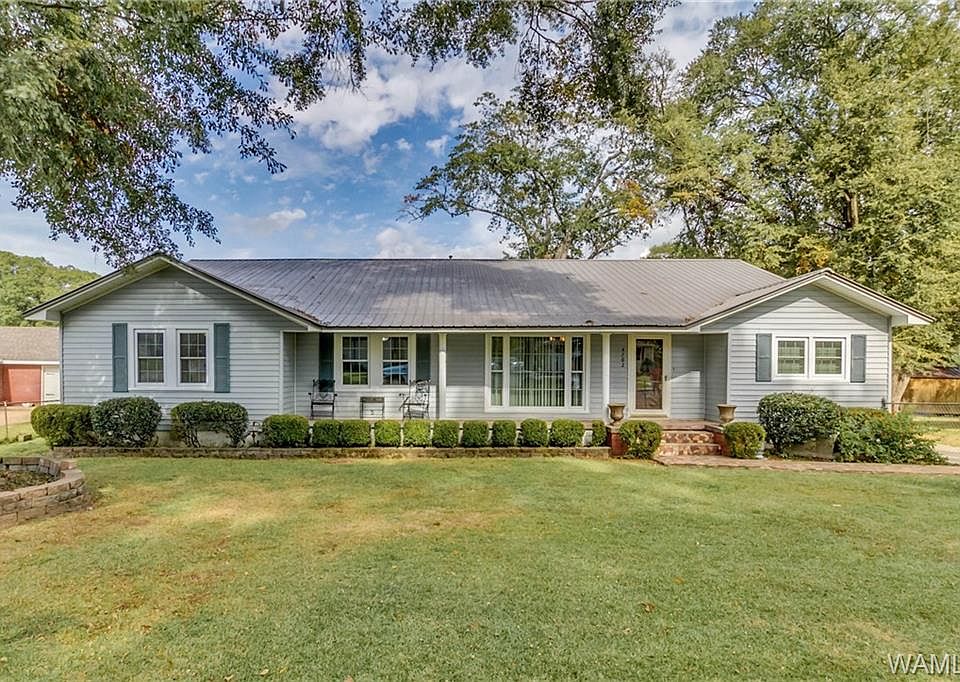 1st image of 4702 Greenview Dr