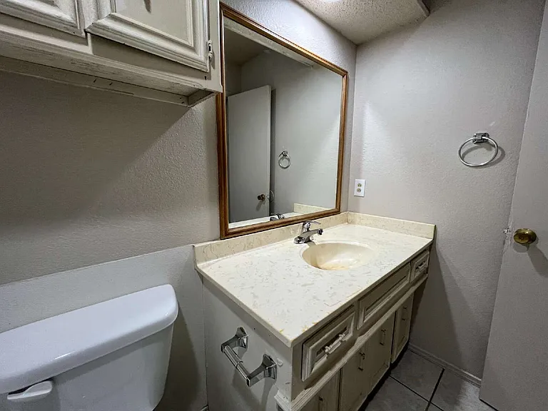 7405 Waco Ave #B — Photo 8