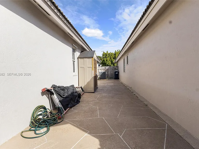 8218 SW 163rd Pl — Photo 23
