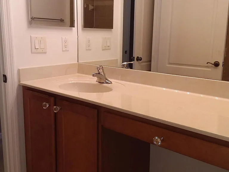 2410 SE Union Park Dr — Photo 21