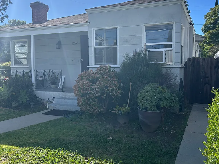5003 Fulton Ave — Photo 16
