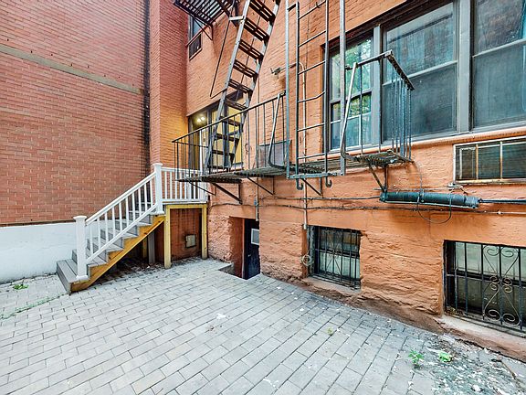 3rd image of 403 E 73rd St #C