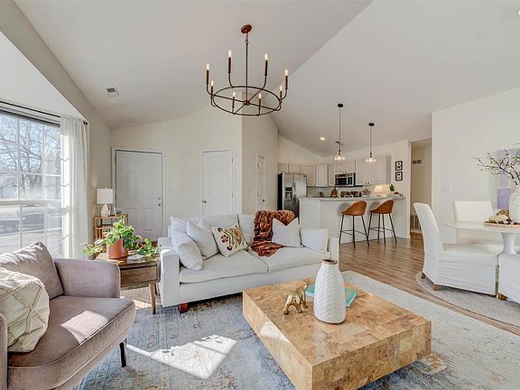 5th image of 1516 Whispering Creek Dr APT C