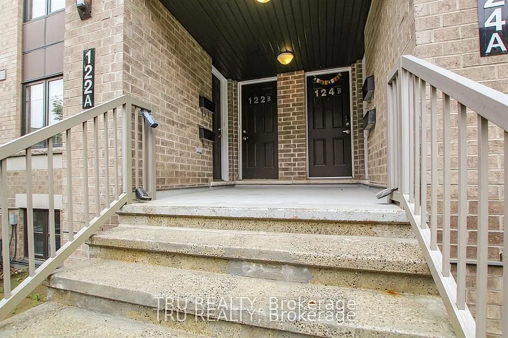 2 bed, $2,395 — Photo 3