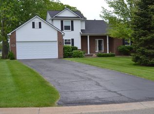 2073 Ore Creek Ln, Brighton, MI