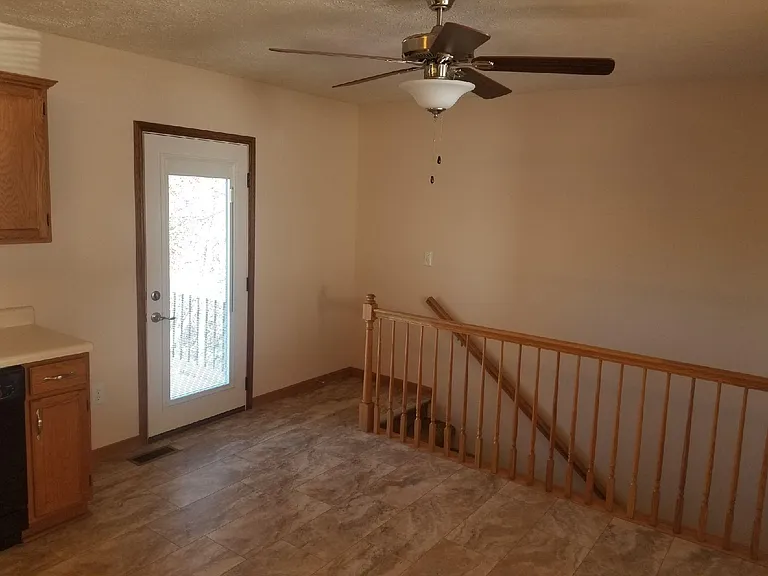 154 Helen Pl — Photo 7