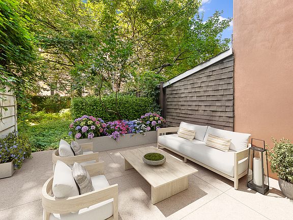 5th image of 22 Berkeley Pl