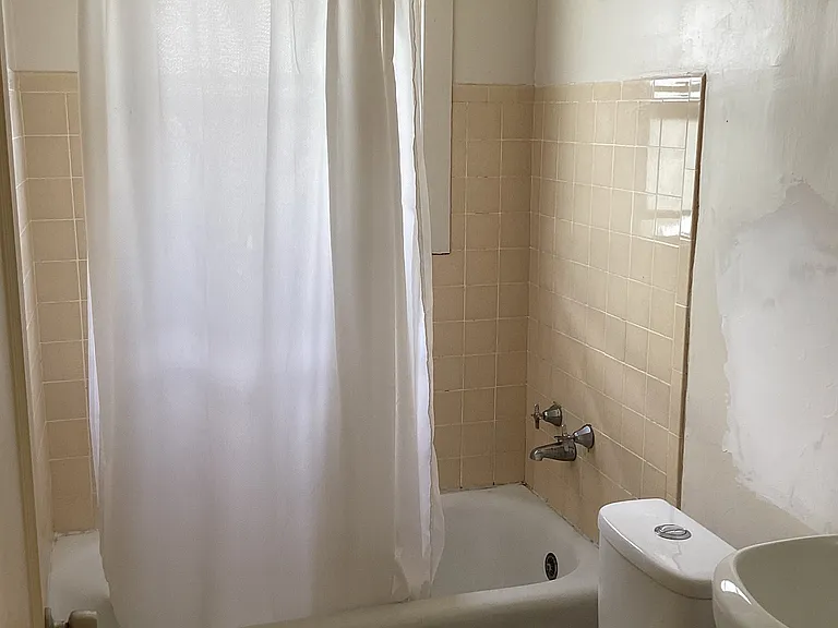 2034 Ashby Ave #5 — Photo 6