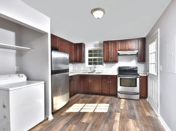648 Cedar Lake Rd #A, Chapel Hill, NC 27516