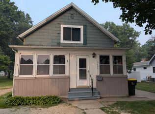 420 Madison St, Sauk City, WI 53583
