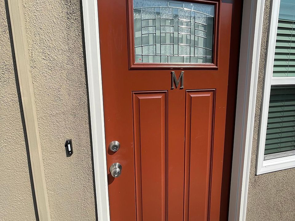 1st image of 916 S Marguerita Ave #M