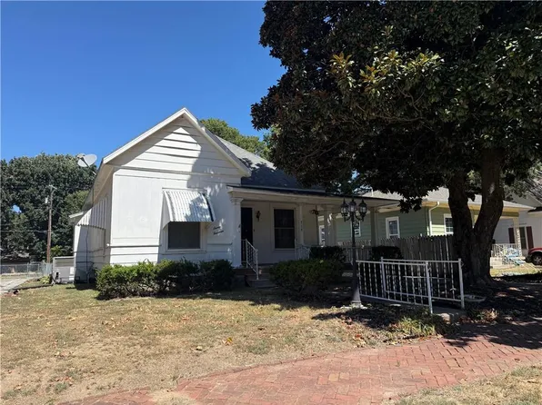 714 W 8th St, Pittsburg, KS 66762