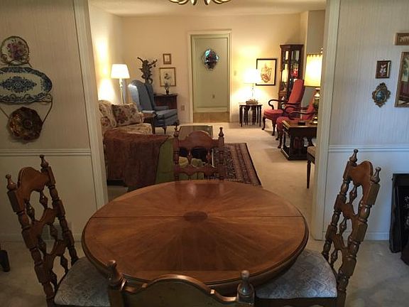 3rd image of 1310 Independence Ct