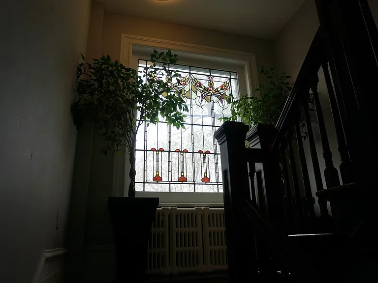 377 Stewart St #4 — Photo 3