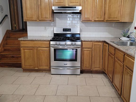 2nd image of 45 Hewitt Ave