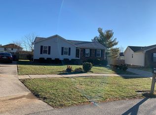 1307 Oak Ridge Ct, Simpsonville, KY 40067