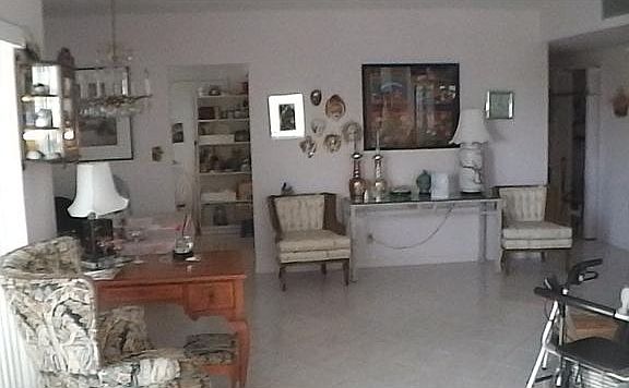 2nd image of 4330 Hillcrest Dr APT 400