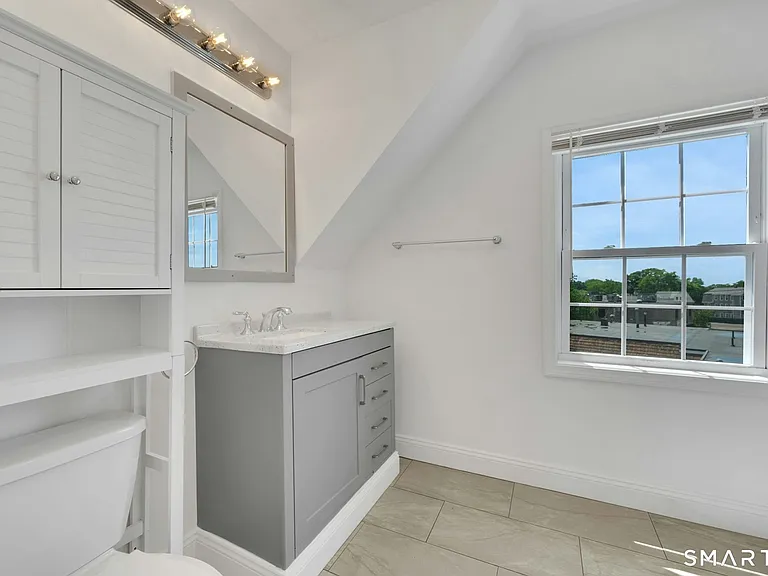 125 Tunxis Hill Rd — Photo 16