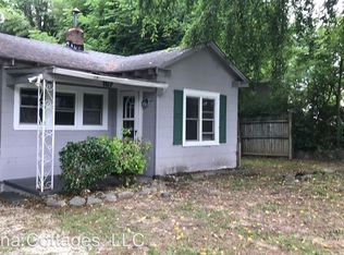 1117 Park St, Hendersonville, NC 28739