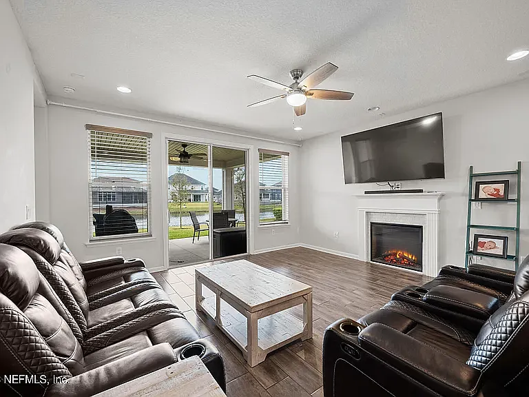 477 Convex Ln — Photo 40