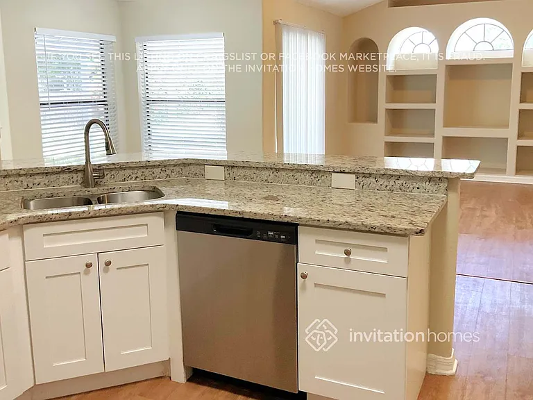 2621 Alclobe Cir — Photo 5