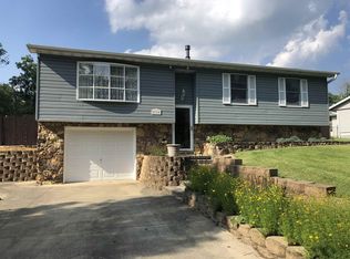 230 Riley Blvd, Bedford, IN 47421