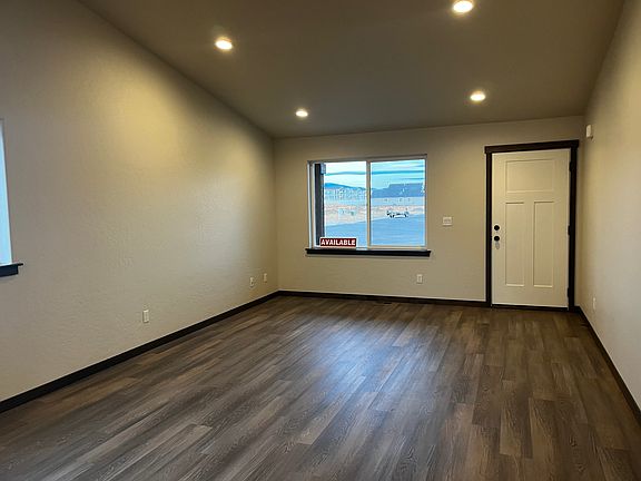4th image of 12687 N Farley Way