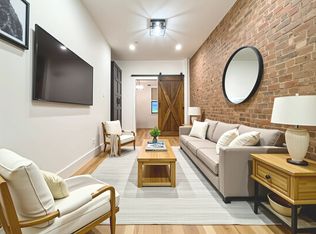 298 Nassau Ave APT 2L, Brooklyn, NY 11222